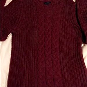 Burgundy Nautica sweater. NWOT